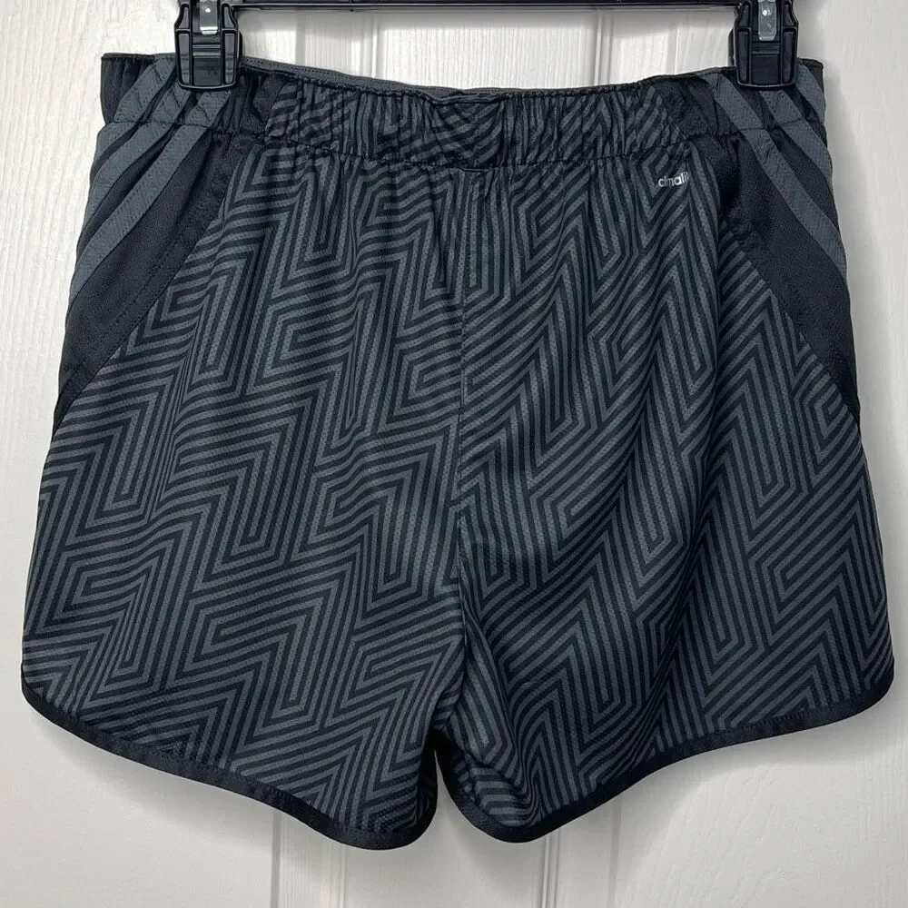 Adidas 3” Inseam Knit Pacer Athletic Shorts (Gray/Black) - Small